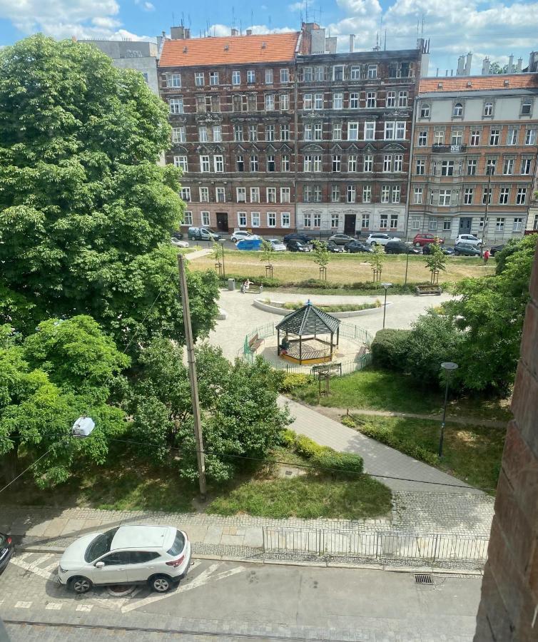 Apartament W Centrum Wroclawia W Kamienicy Breslávia Exterior foto